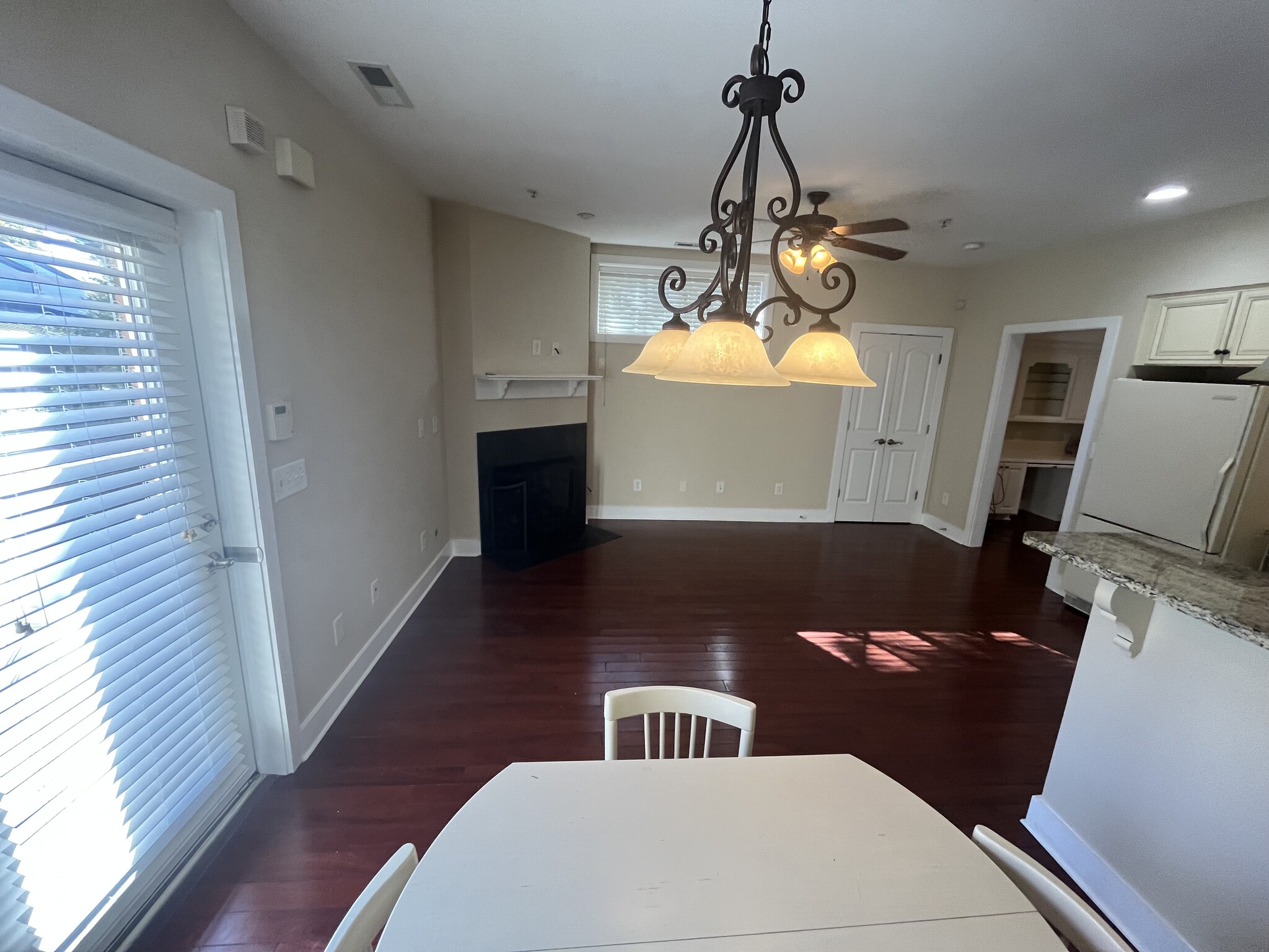 Building Photo - 148 Generals Retreat Pl