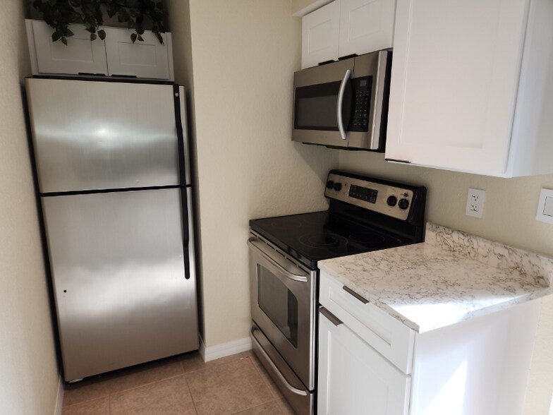 Building Photo - 3311 Haviland Ct