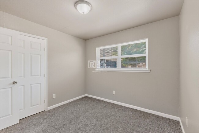 Building Photo - Move-In Ready Arlington Home Near AT&T Stadium for Rent