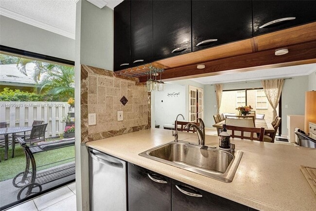 Building Photo - 22322 Pineapple Walk Dr