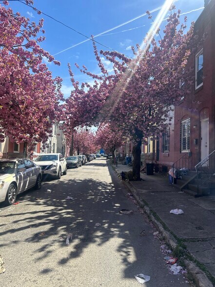 Street view - 1641 Edgley St