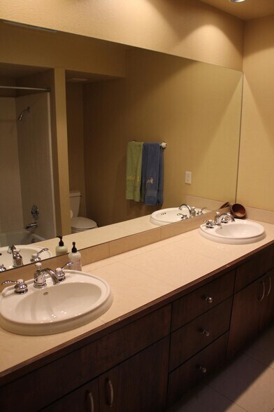 Building Photo - 8353 E Via de Sereno