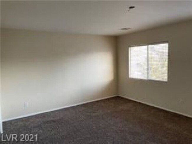 Building Photo - 278 Duck Hollow Ave