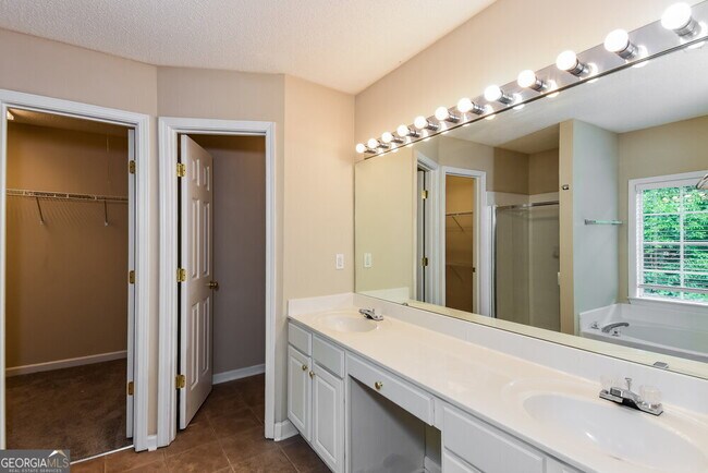 Building Photo - 1159 Dunedin Trail