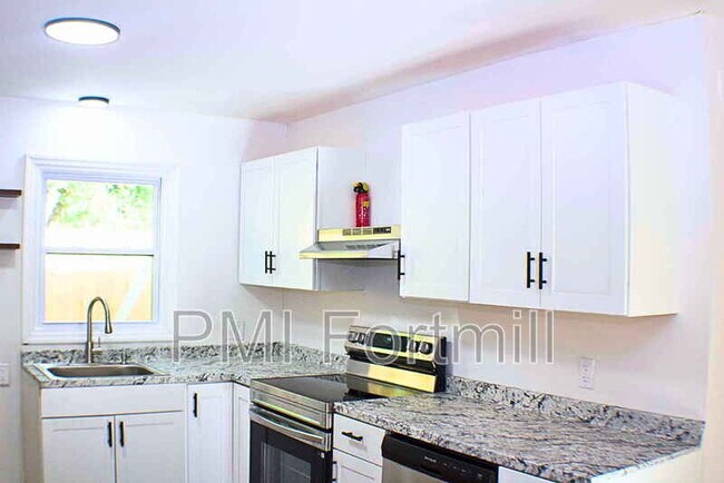 Building Photo - 209A Friedheim St