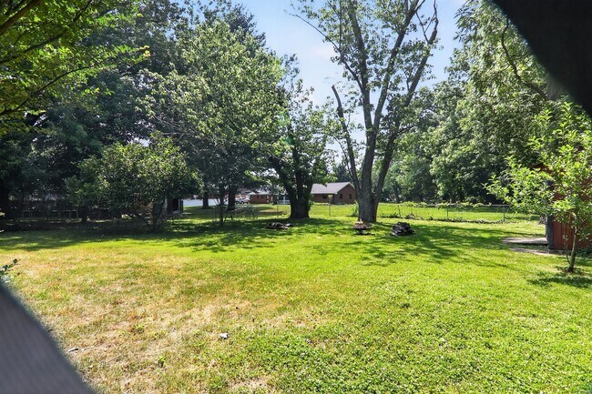 Building Photo - 4-bedroom, 2.5-bath home located in Upper Marlboro