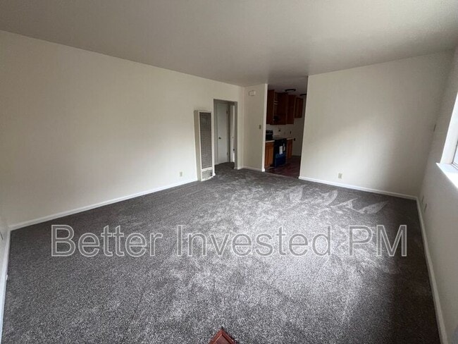 Building Photo - 534 Steele Ln