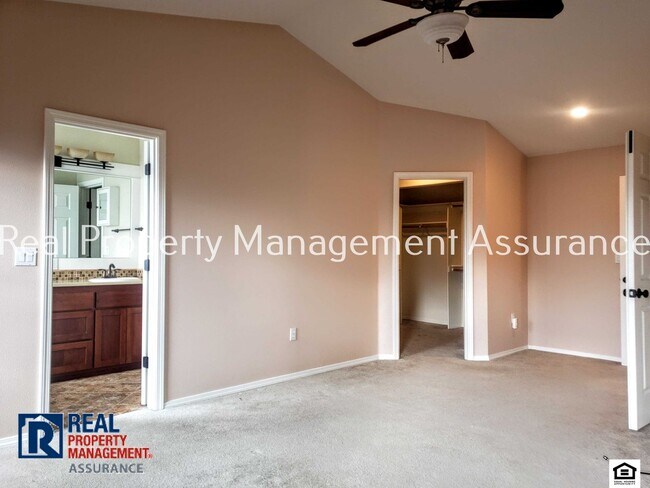 Building Photo - 12552 SW Canvasback Way