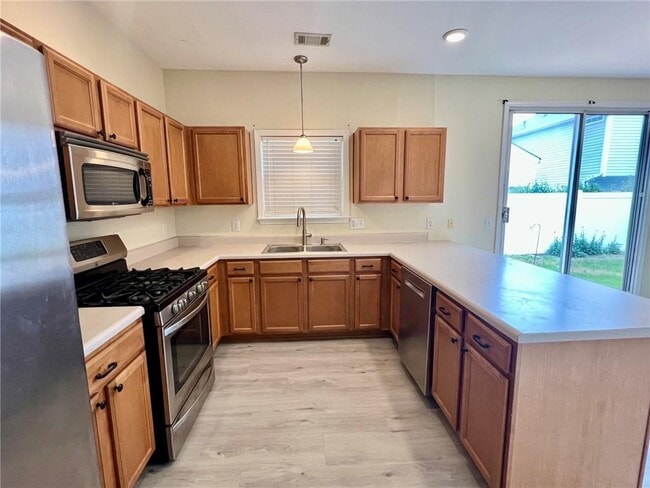 Building Photo - 247 Hiawassee Dr