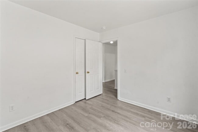 Building Photo - 2724 Mulberry Pond Dr