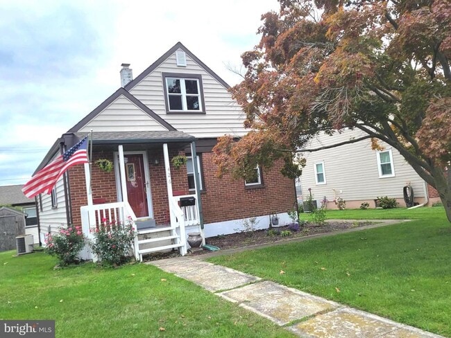 Building Photo - 426 Grant Ave