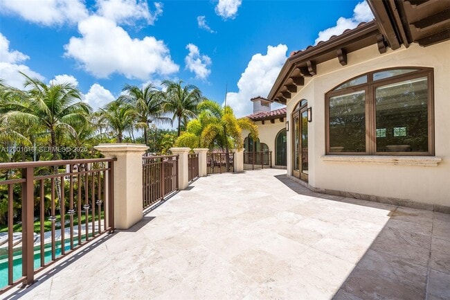 Building Photo - 9240 SW 140th St