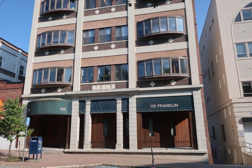 Building Photo - 115 Franklin St