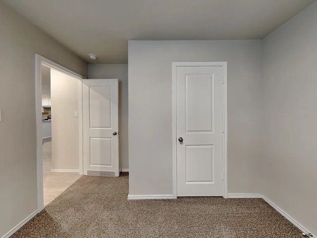 Building Photo - 10510 Varmus Dr