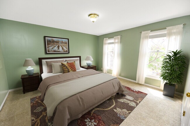 Building Photo - 4866 Riverchase Dr