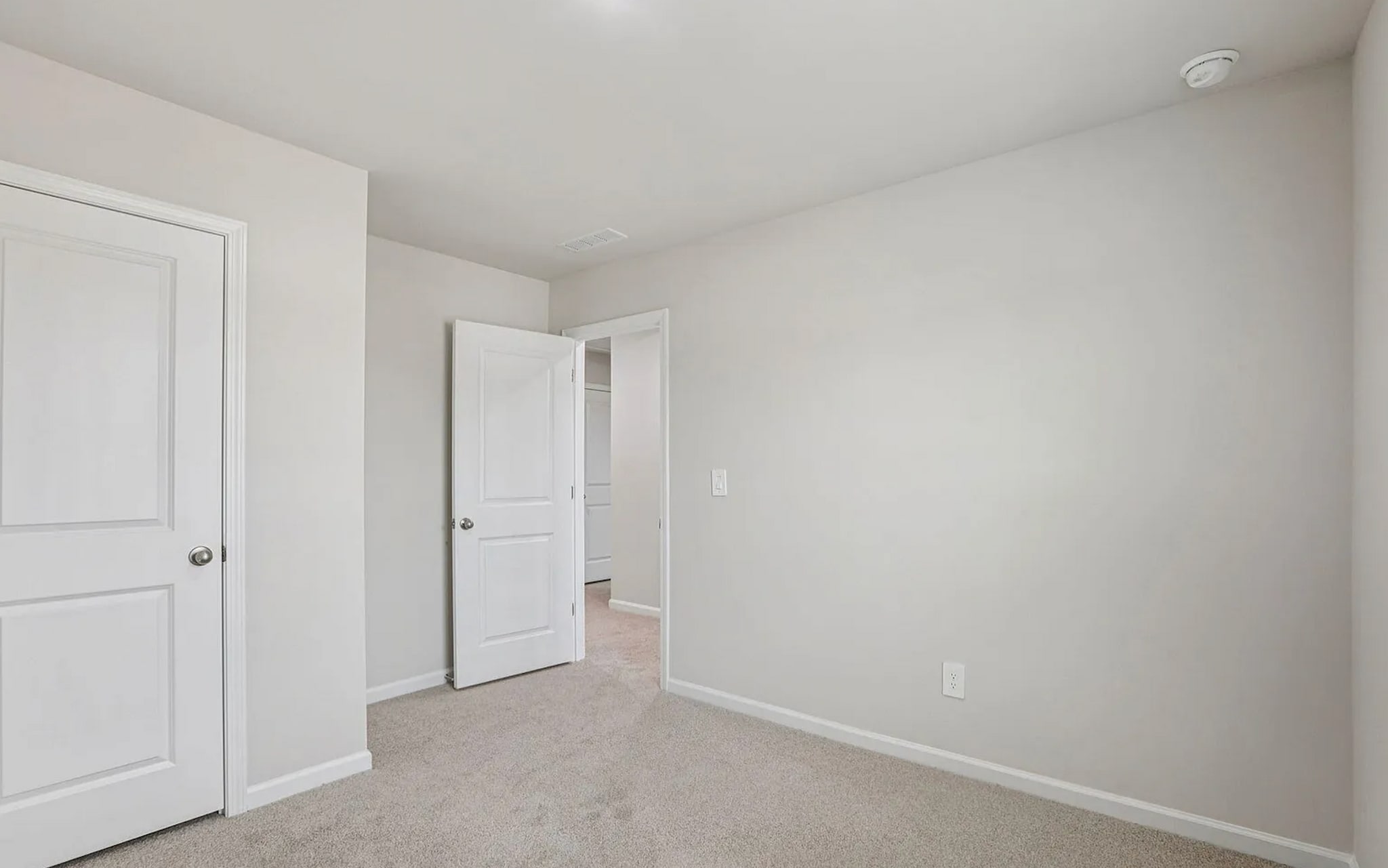 Building Photo - 908 Grand Mesa Dr