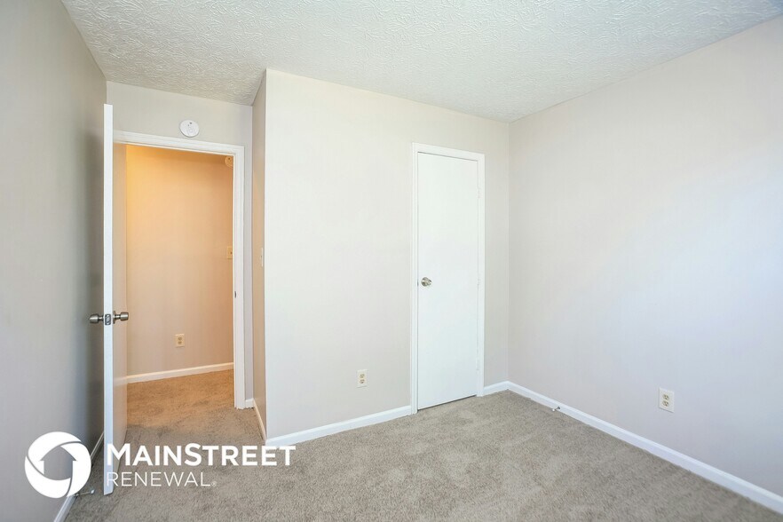 Building Photo - 6127 Terrytown Pkwy