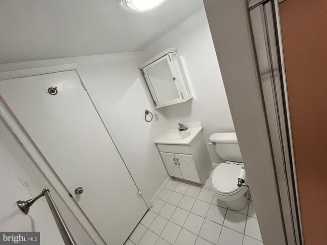 Building Photo - 3056 Covington St