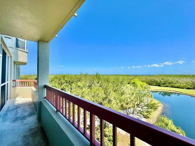 Building Photo - 2333 Feather Sound Dr