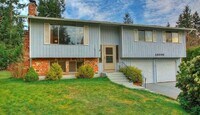 Building Photo - 19006 9th Ave Ct E