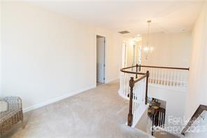Building Photo - 10517 Donahue Dr