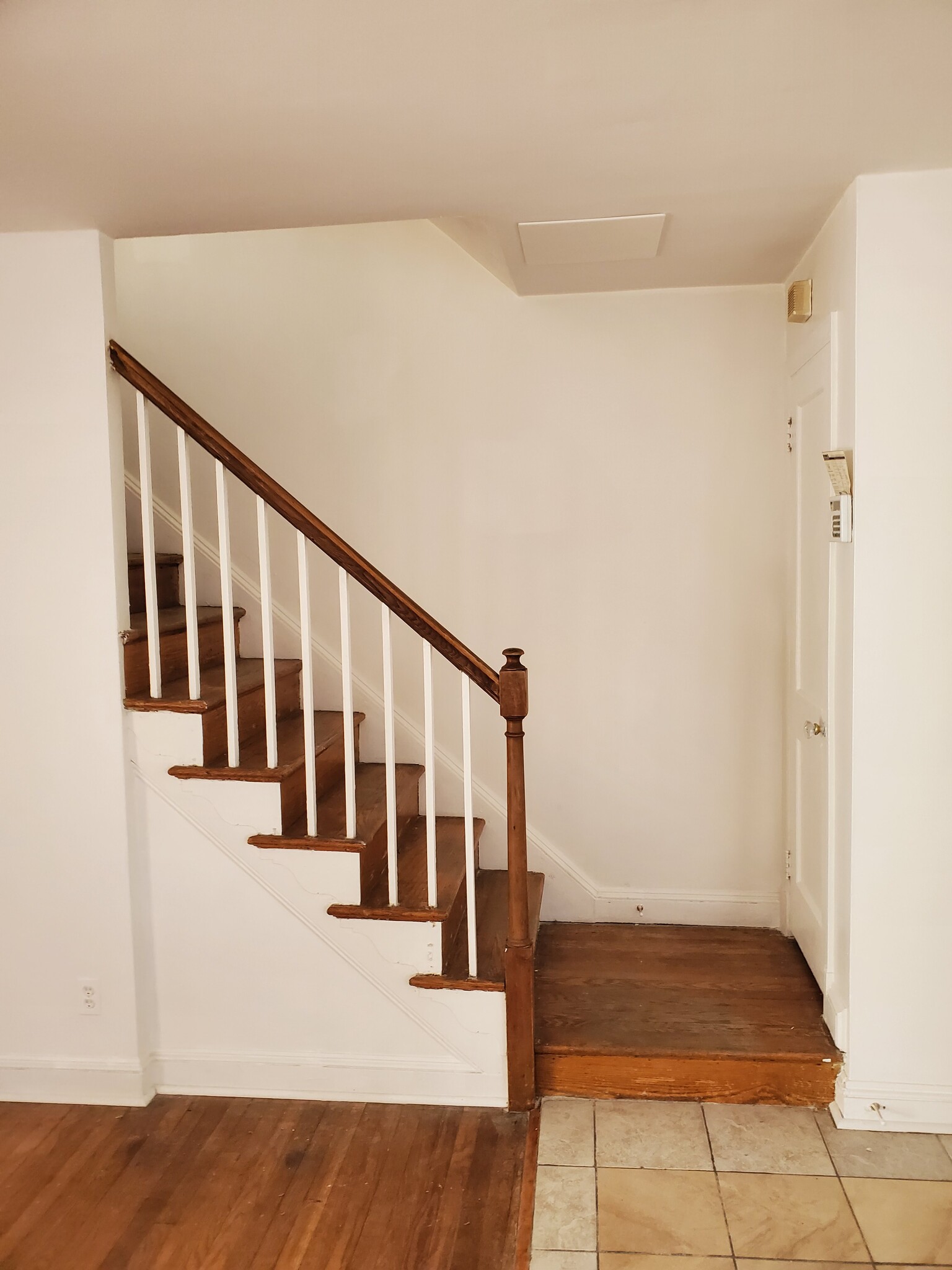 First Floor Stairs - 816 N Chapel Gate Ln