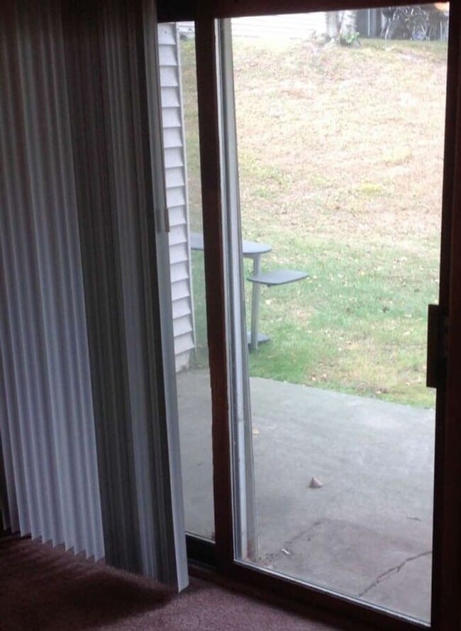 Building Photo - $1,175 | 2 Bedroom, 1 Bathroom Condo | No Pets | Available for an August 1st, 2026 move in!