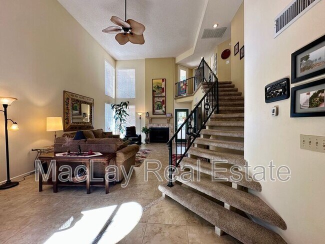 Building Photo - 5001 E Mesquite Wood Ct