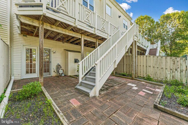 Building Photo - 8536 Bells Ridge Terrace