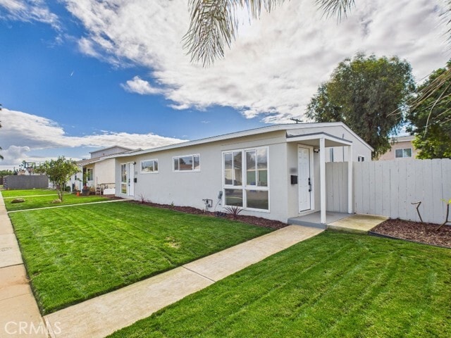 Building Photo - 3257 Luna Ave