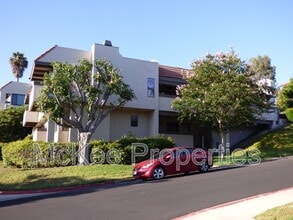 Building Photo - 6620 Reservoir Ln