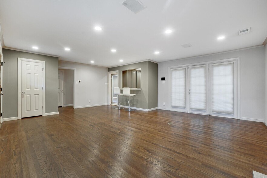 Building Photo - 6148 Marquita Ave