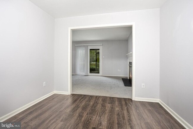Building Photo - 912 Allenview Dr