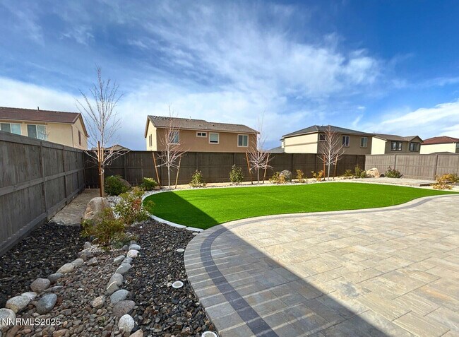 Building Photo - 7145 Owl Vw Dr