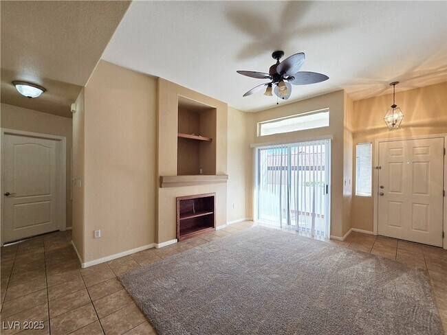 Building Photo - 3325 Cactus Shadow St