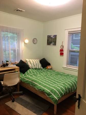 Building Photo - 220 Mason Terrace