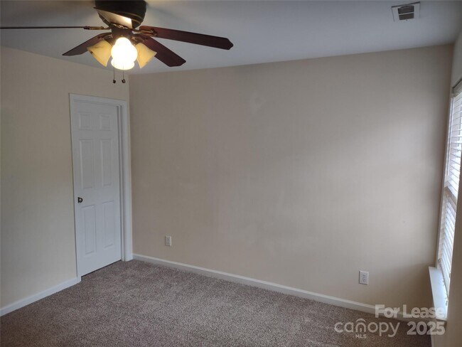 Building Photo - 3012 Stevens Schultz Ln