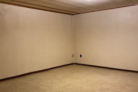 Building Photo - 2111 Clark Ave