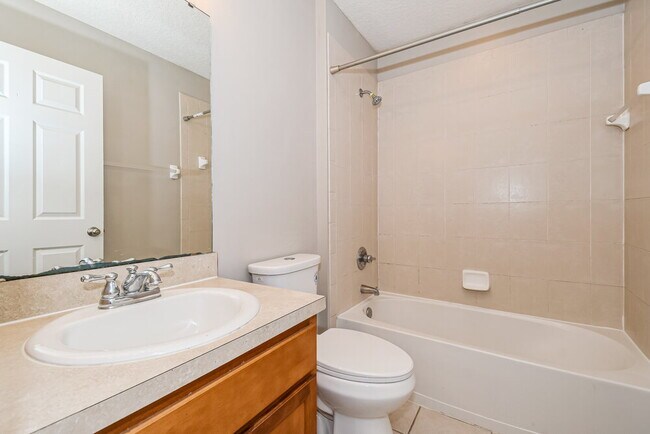 Building Photo - 1440 Bitterberry Dr