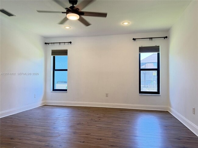 Building Photo - 20888 Sugarloaf Ln