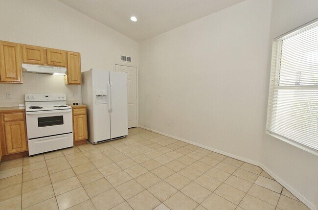 Building Photo - Clean Single-Level Home in Charter Pointe