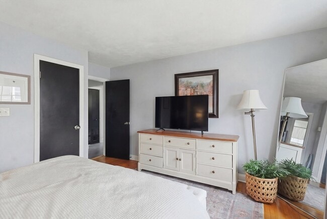 Building Photo - 36 Washington St