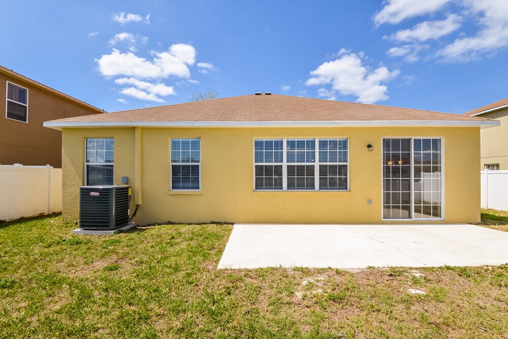 Building Photo - 425 Chimney Rock Dr