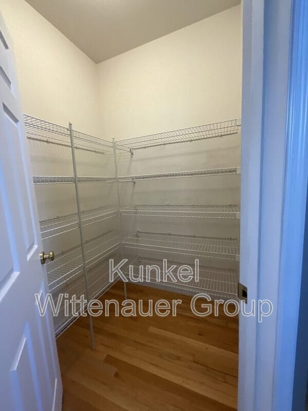 Building Photo - 2308 Four Lakes Dr