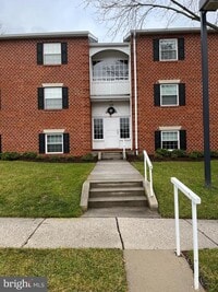 Building Photo - 100 Castletown Rd