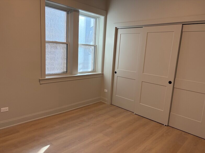 Building Photo - 3656 N Fremont St