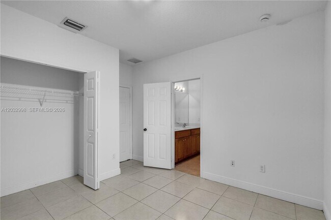 Building Photo - 9925 NW 10th St