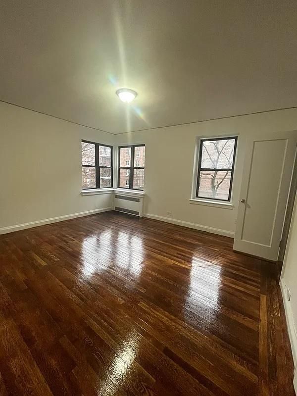 Building Photo - 500 W 235th St