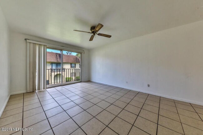 Building Photo - 1713 El Camino Rd
