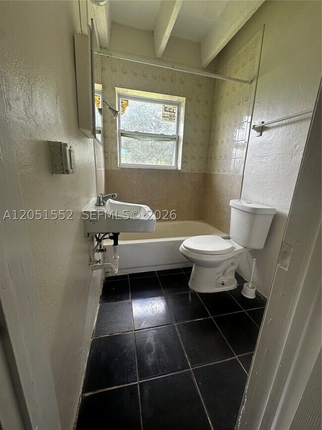 Building Photo - 26510 SW 138th Ave